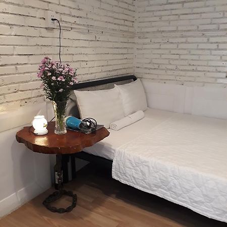 Phuong Van Hotel โฮจิมินห์ซิตี้ ภายนอก รูปภาพ